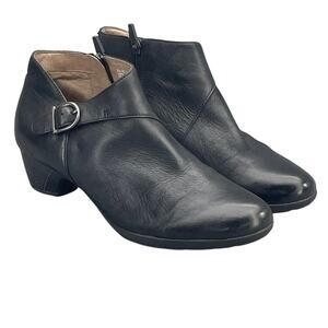 Dansko Black Leather Buckle Side Zip 2" Heel Ankle Bootie Women 9/40